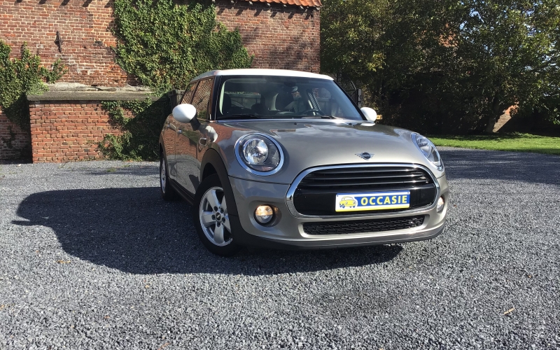 MINI COOPER 1.5i